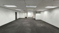 Toh Guan Road (D22), Factory #626373111